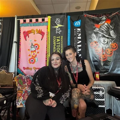 SPARK-Atis sètifye jwenn gwo onè nan CPA Tattoo Expo, montre ekselans mak anb...